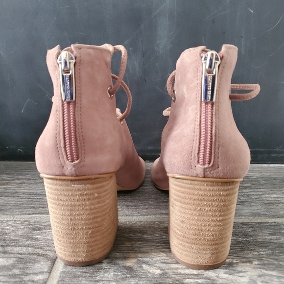 NEW Vince Camuto Nahara Mauve Suede Caged Heels - Picture 6 of 10